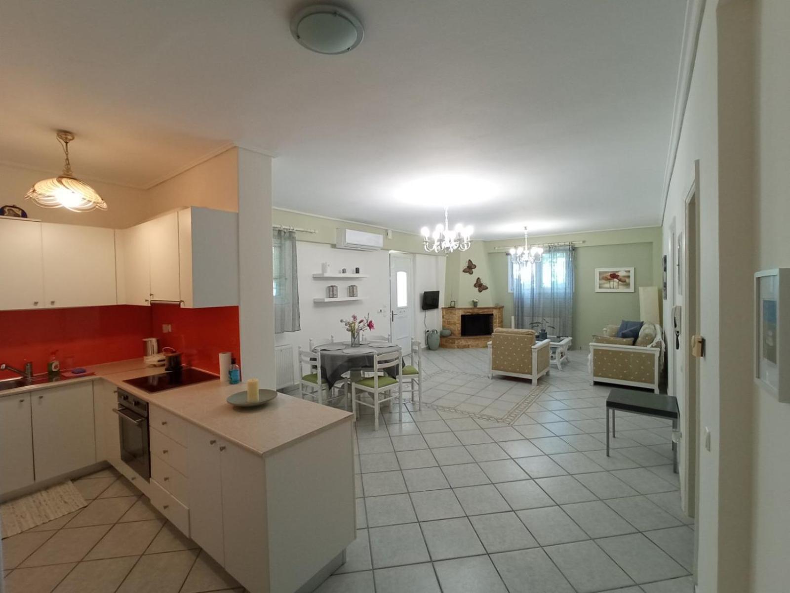 Flat With Garden Near Sea, Port And Airport Apartment Artemida  Phòng bức ảnh